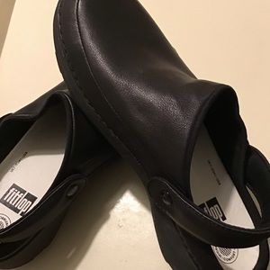 FITTLOP Slide-In WOMENS Leather —6Clogs